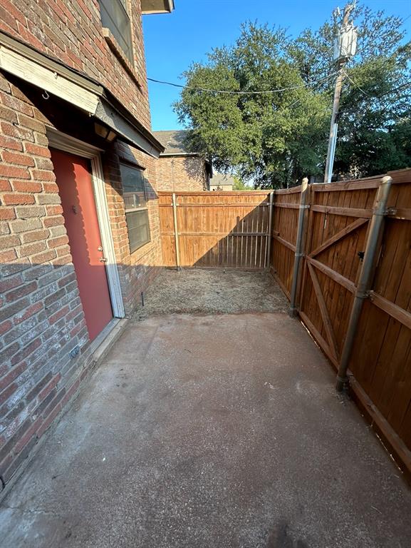 3006 W Sycamore Circle Property Photo 8