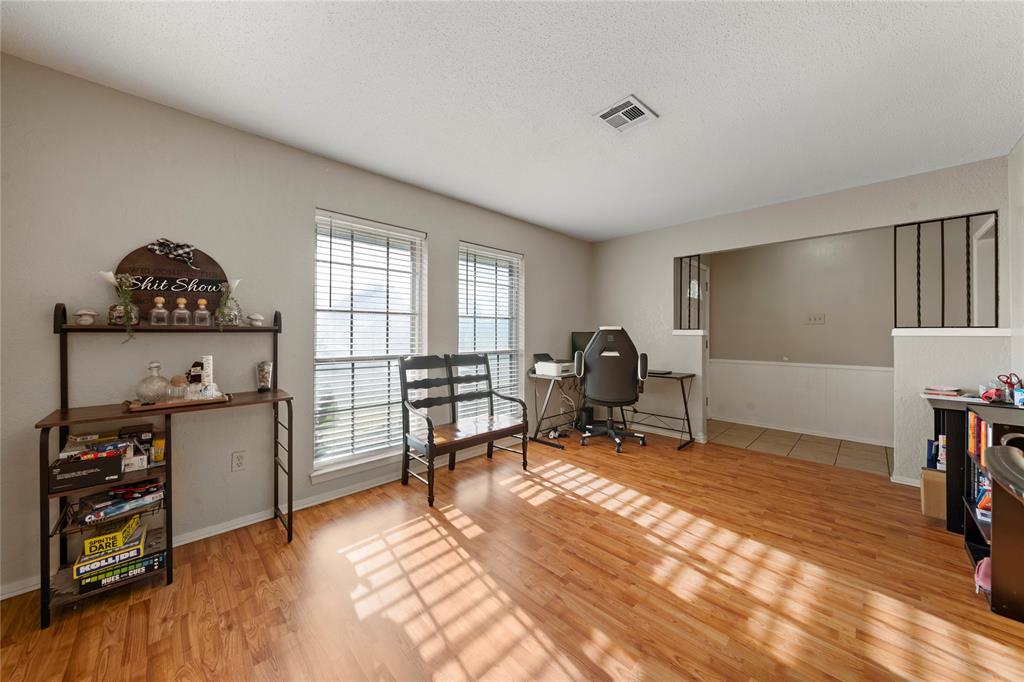 504 Richland Drive Property Photo 3