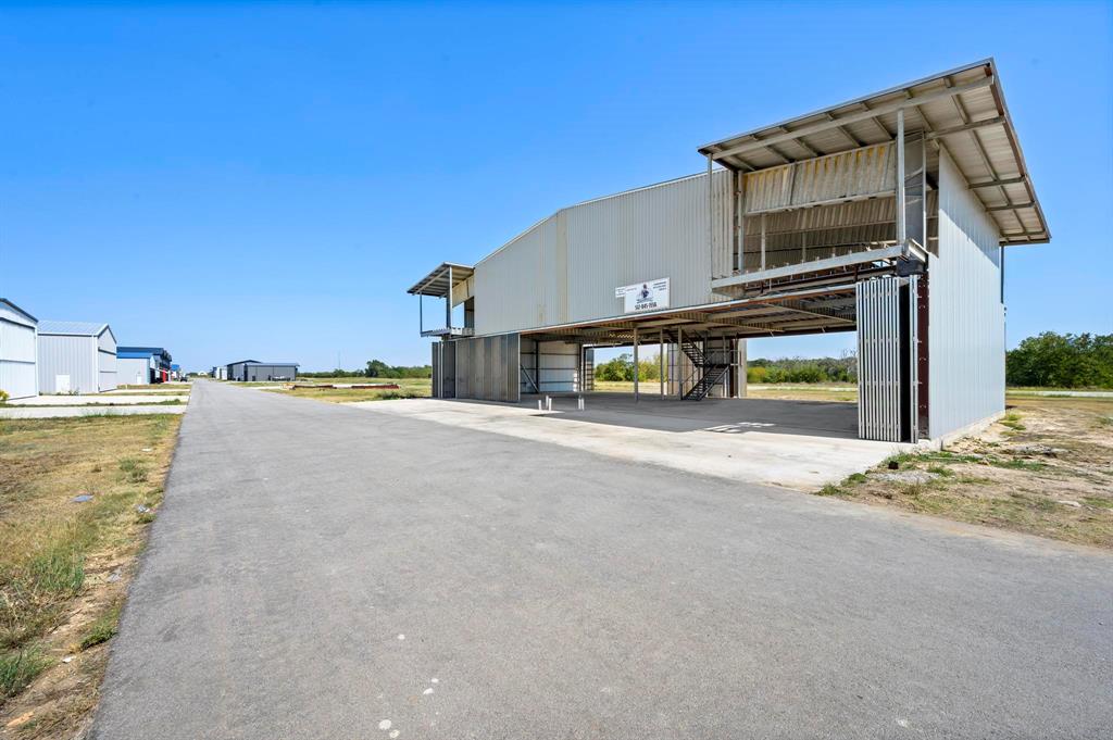 15850 Salado Airport Road 73 & 74 Property Photo 4