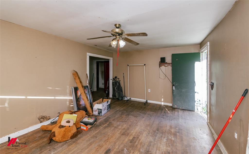 206 North Street Property Photo 8