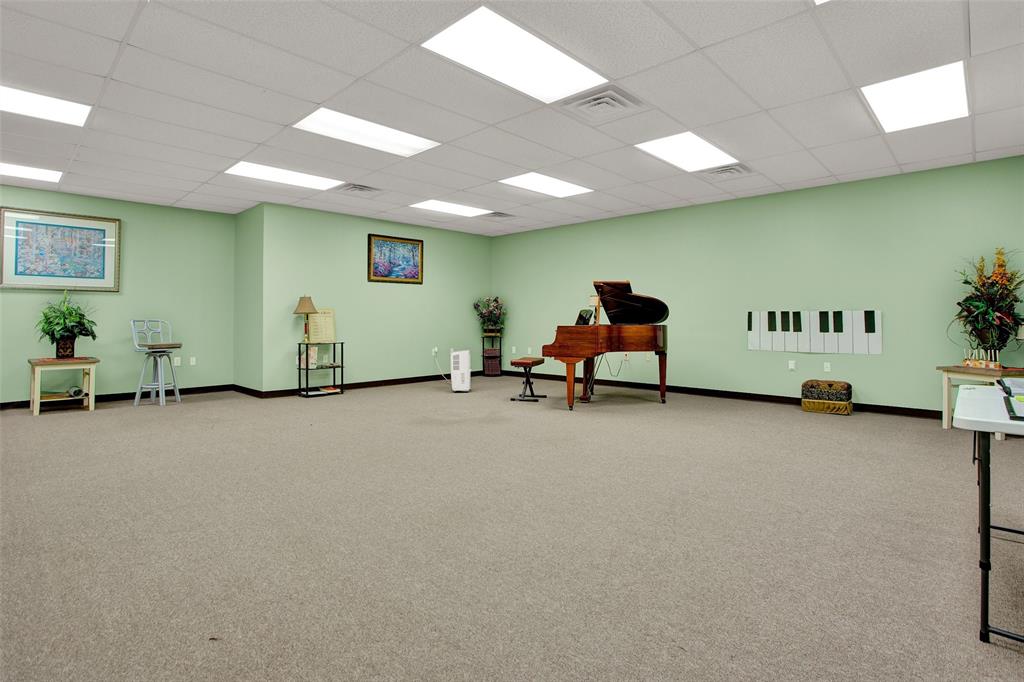 680 Fm 120 100 Property Photo 7