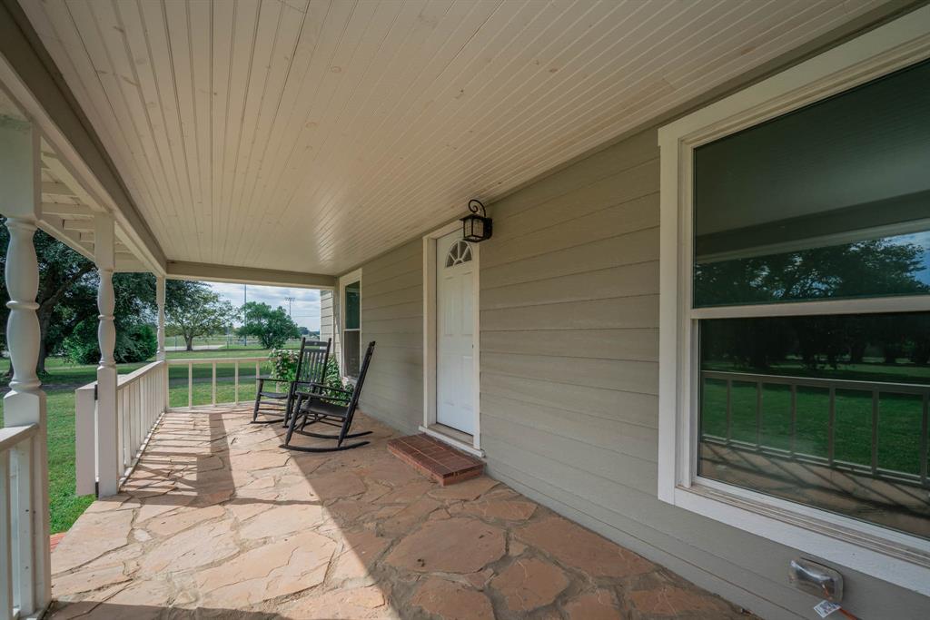 1901 Byrd Rd. Property Photo 2