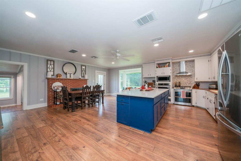 1901 Byrd Rd. Property Photo 5