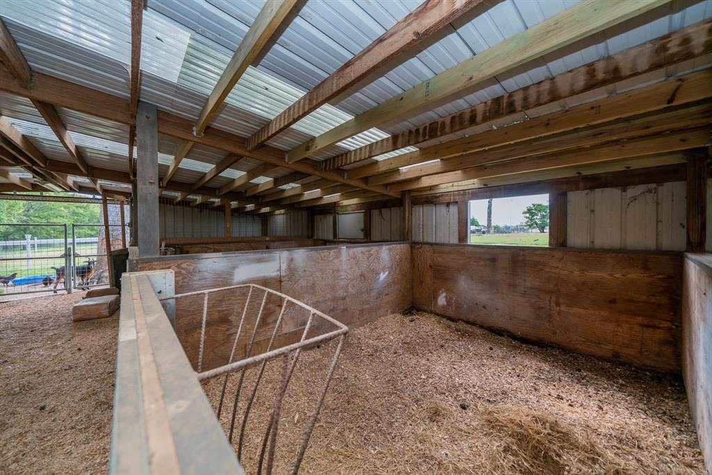 1901 Byrd Rd. Property Photo 37