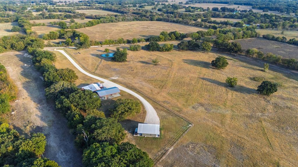 448 County Road 4581 Property Photo 11