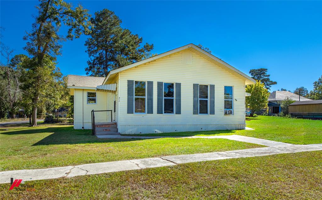 309-311 Sycamore Street Property Photo 1