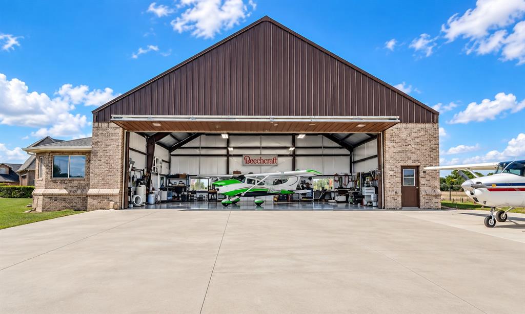 117 Citation Drive Property Photo 1