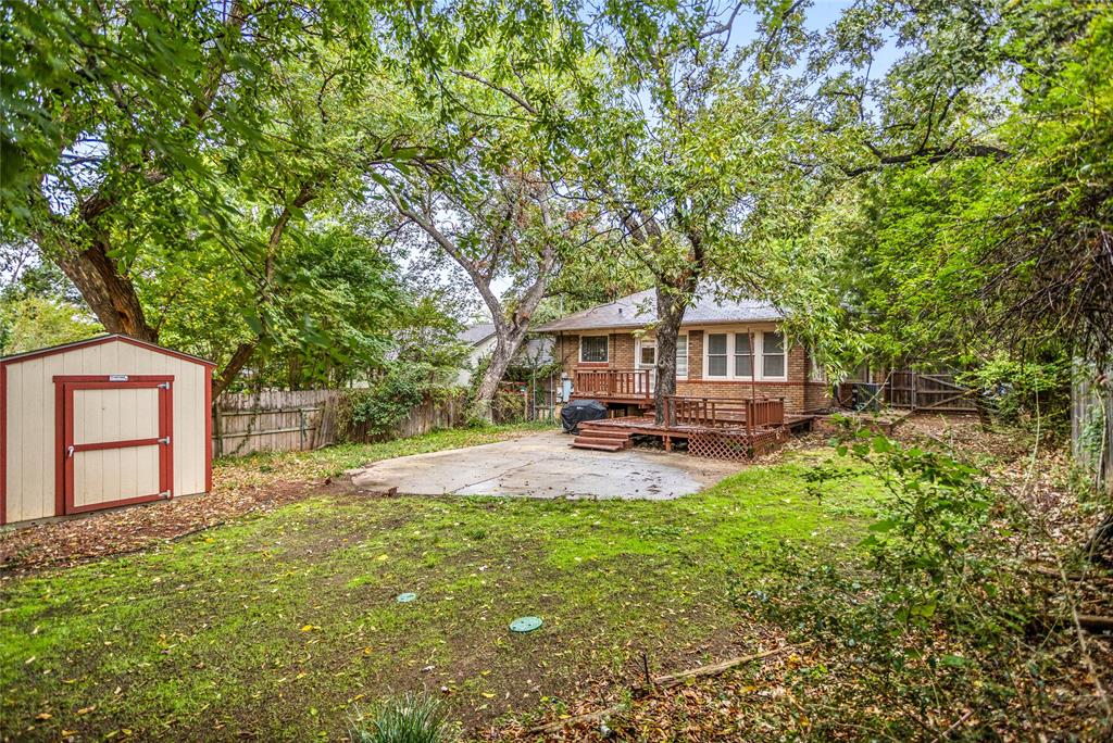 2303 Mistletoe Drive Property Photo 23