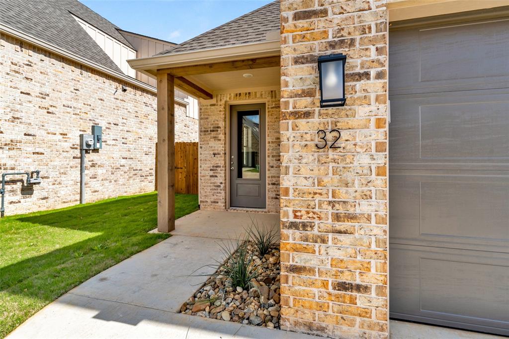 4344 Macnab Drive Multi Property Photo 8