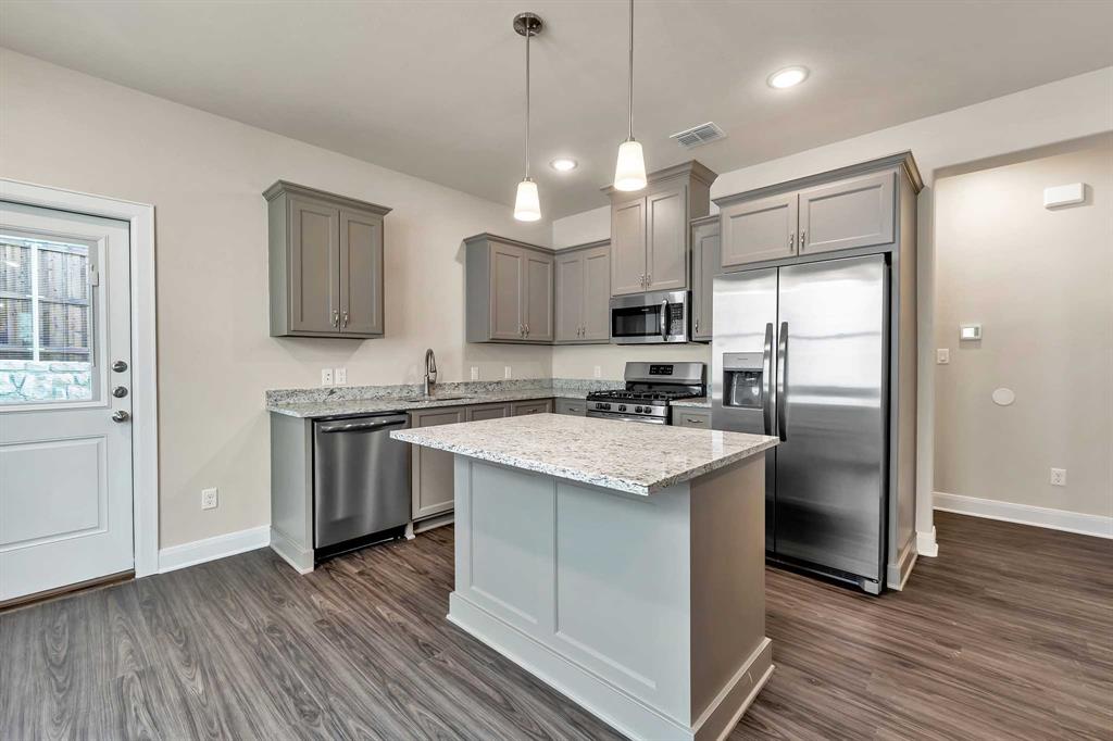 4344 Macnab Drive Multi Property Photo 12