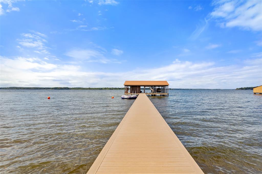 1147 Fm 346 Property Photo 6