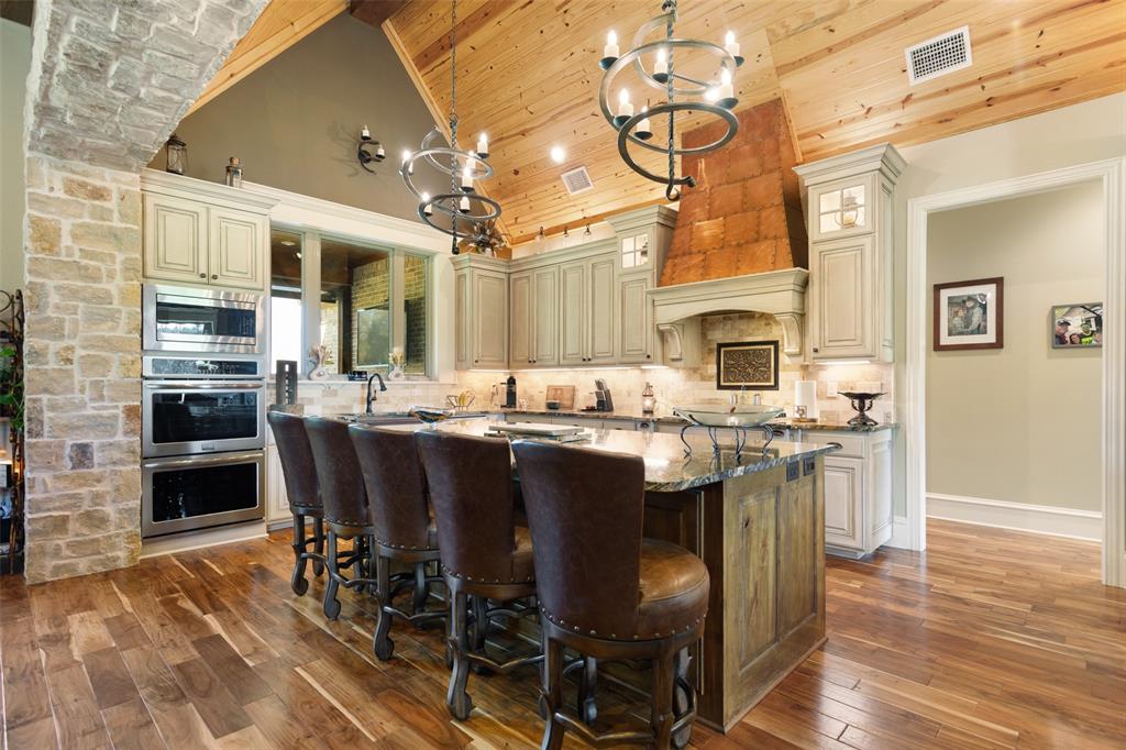 1147 Fm 346 Property Photo 20