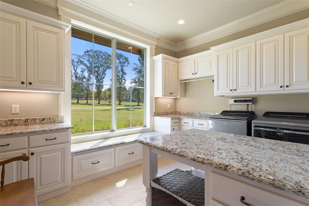 1147 Fm 346 Property Photo 33