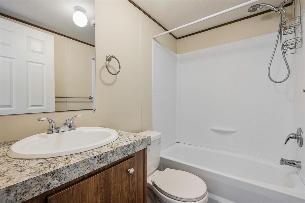 1107 Maple Drive Property Photo 8