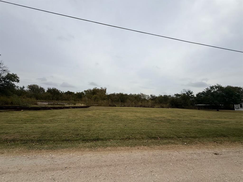 368 S Chambers Avenue Property Photo 1