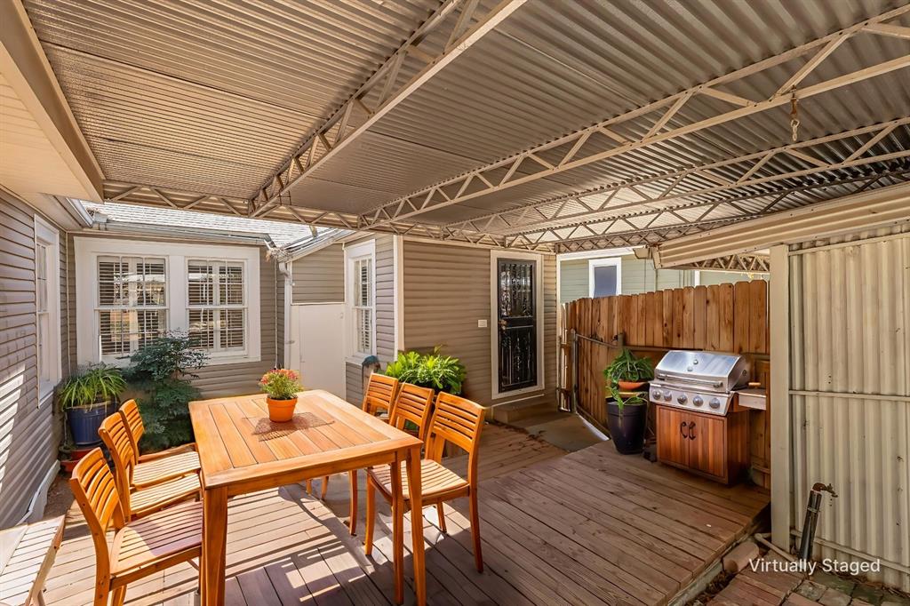 616 Huron Street Property Photo 3