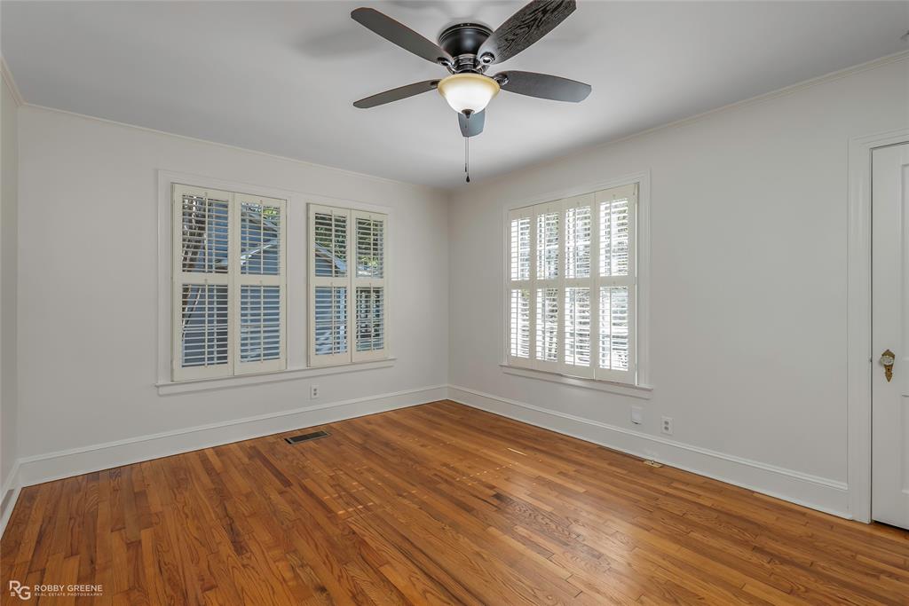 616 Huron Street Property Photo 22