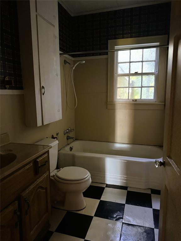 928 Mcdonald Street Property Photo 13