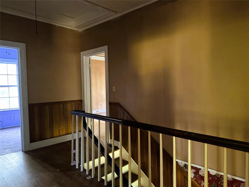 928 Mcdonald Street Property Photo 21