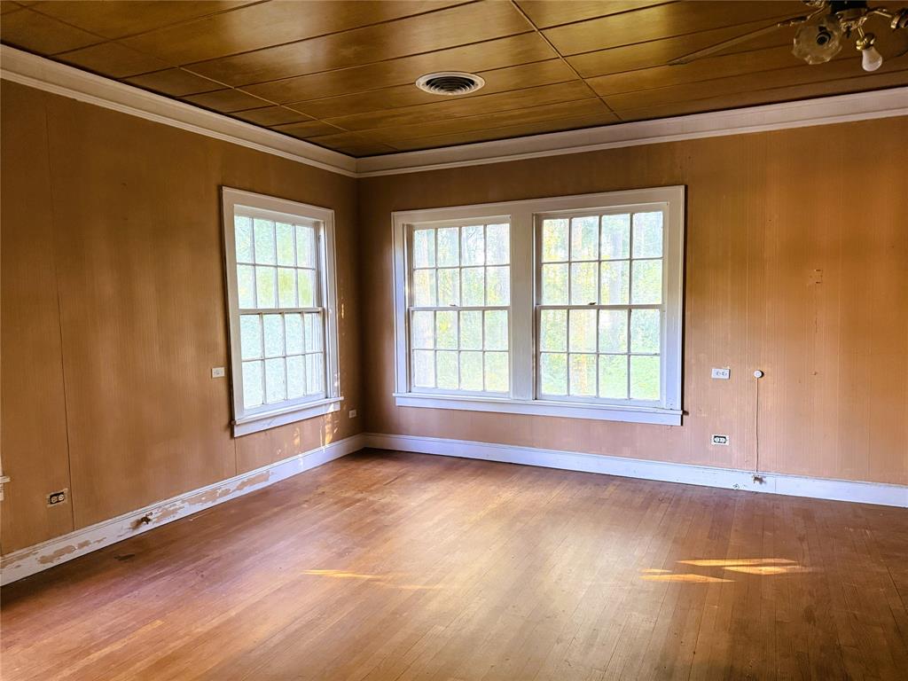 928 Mcdonald Street Property Photo 23