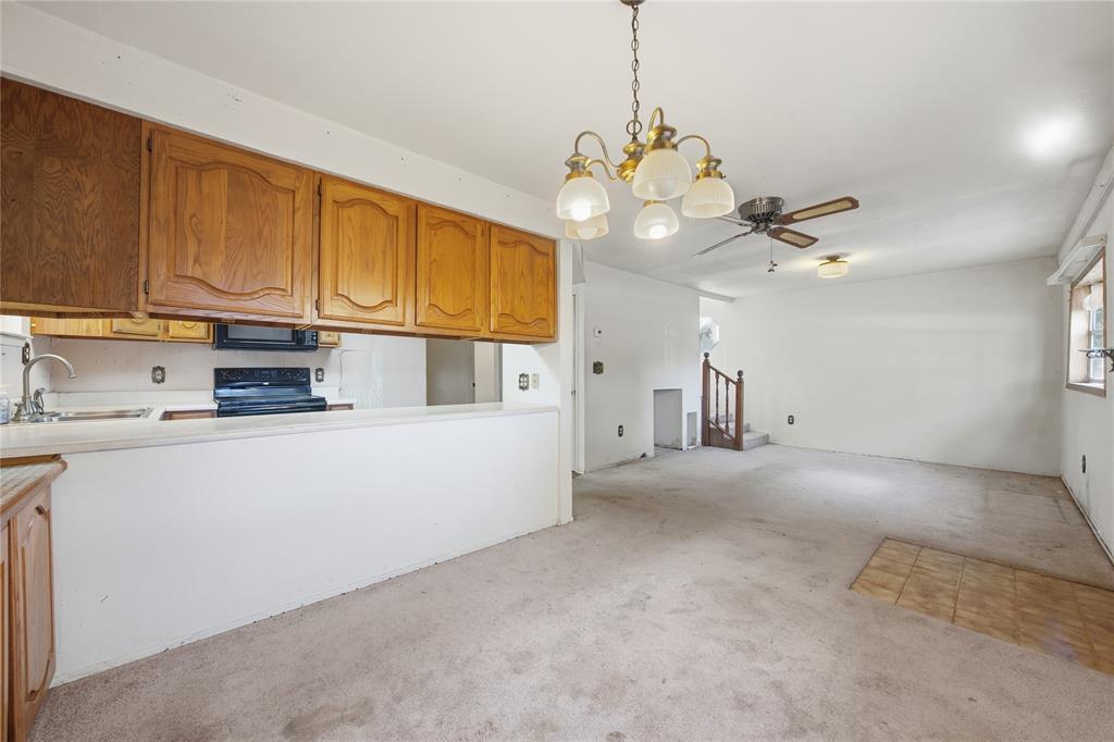 114 Lowe Drive Property Photo 10
