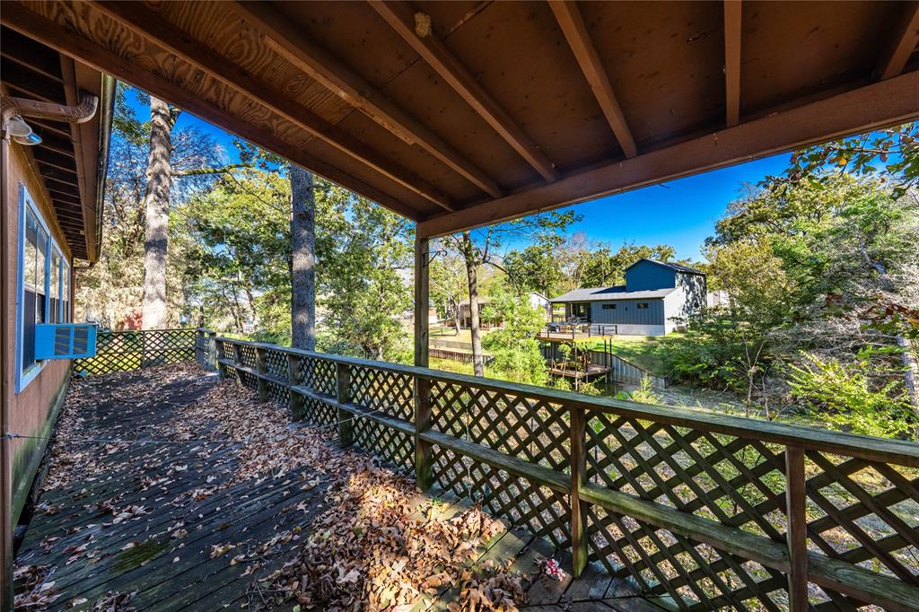 114 Lowe Drive Property Photo 25