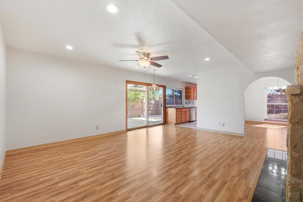 2721 Cedar Elm Lane Property Photo 3
