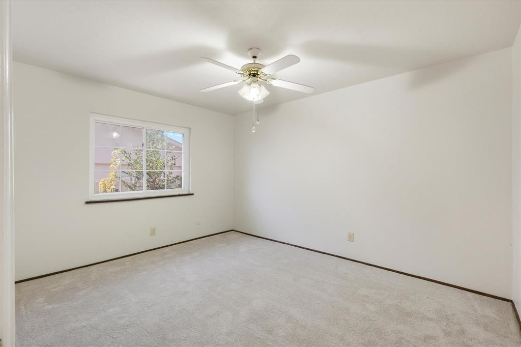 2721 Cedar Elm Lane Property Photo 6