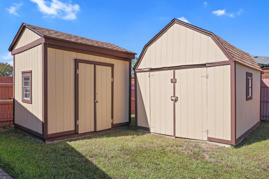 2721 Cedar Elm Lane Property Photo 14