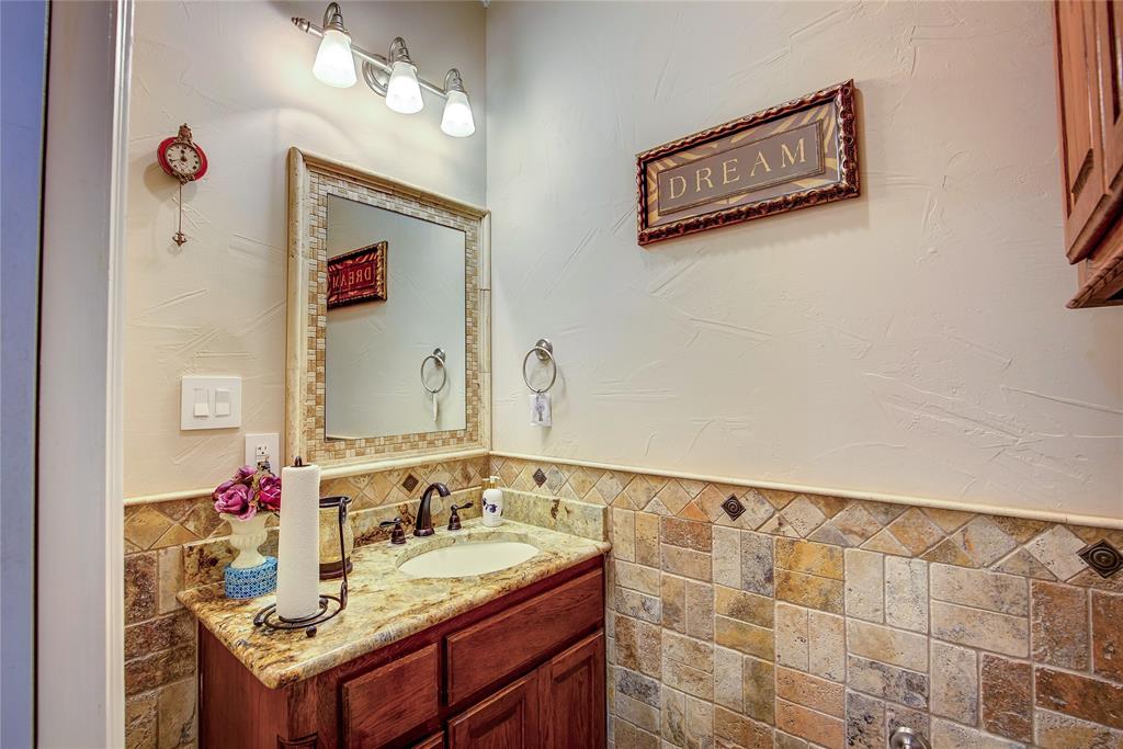 8475 County Road 156 Property Photo 18