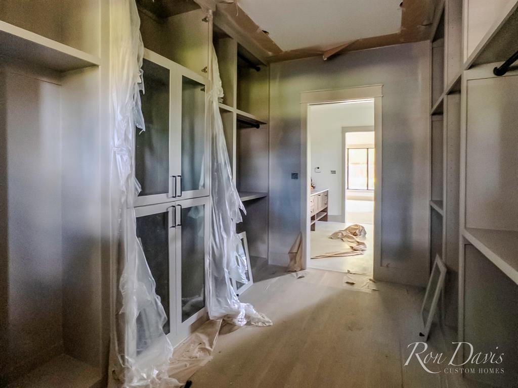 1109 Glenfield Court Property Photo 28
