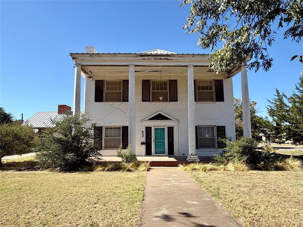 600 Mercer Street Property Photo 1