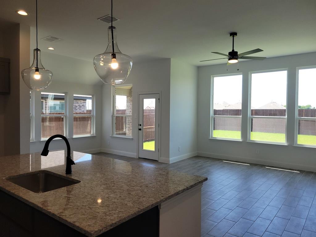 3004 Rembrandt Drive Property Photo 4