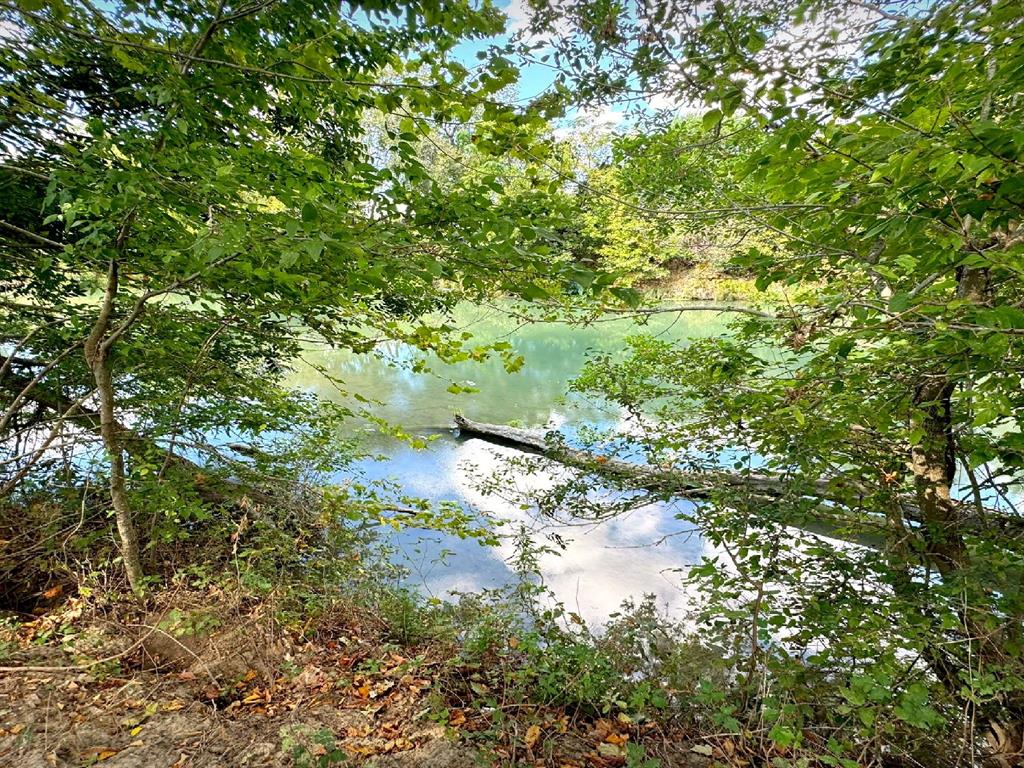 4194 Se River Road Property Photo 8