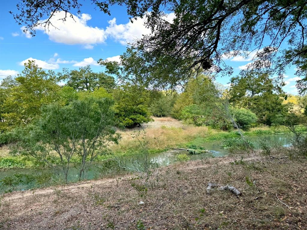 4194 Se River Road Property Photo 28