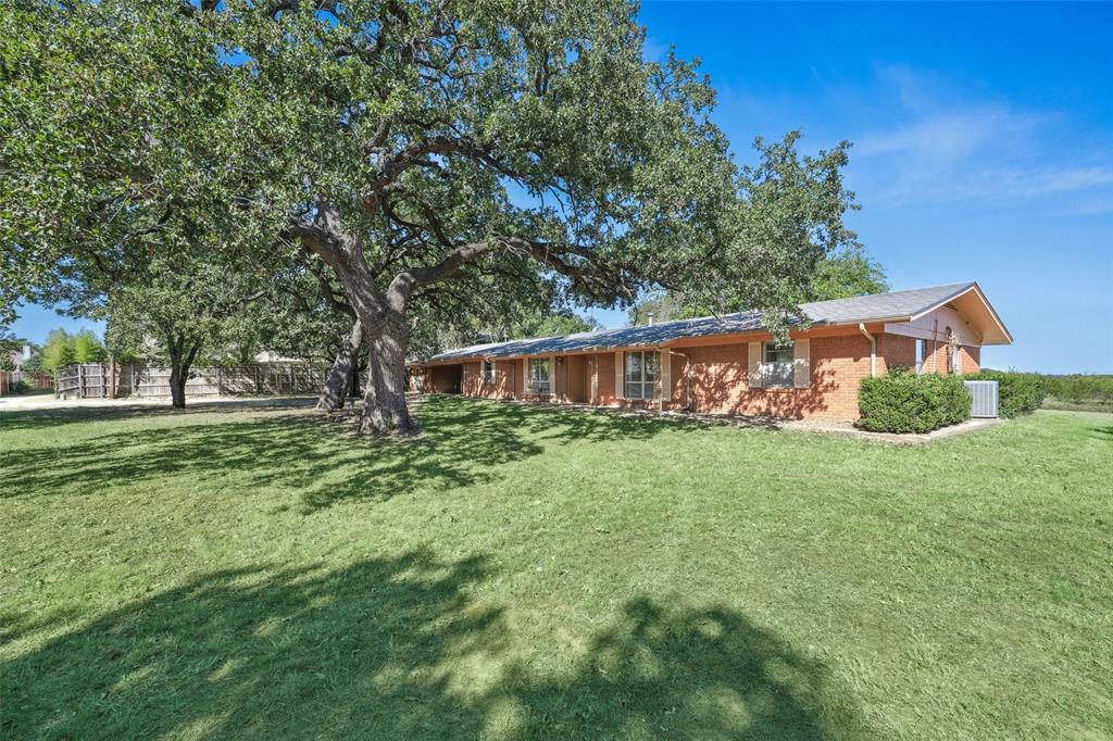 3055 Midway Road Property Photo 6