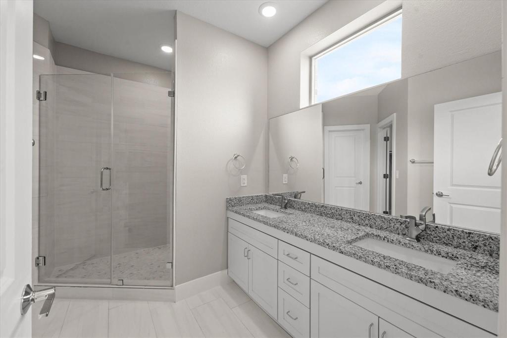 3600 Aaron Place Property Photo 16