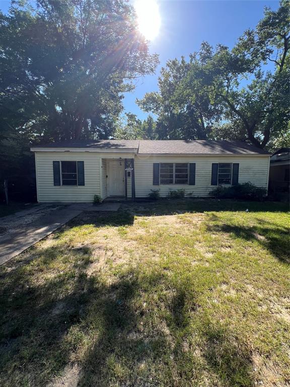 6209 Canal Boulevard Property Photo 1
