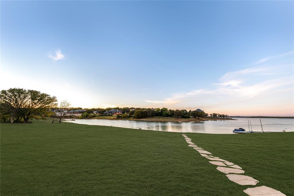 3111 Lake Creek Drive Property Photo 40