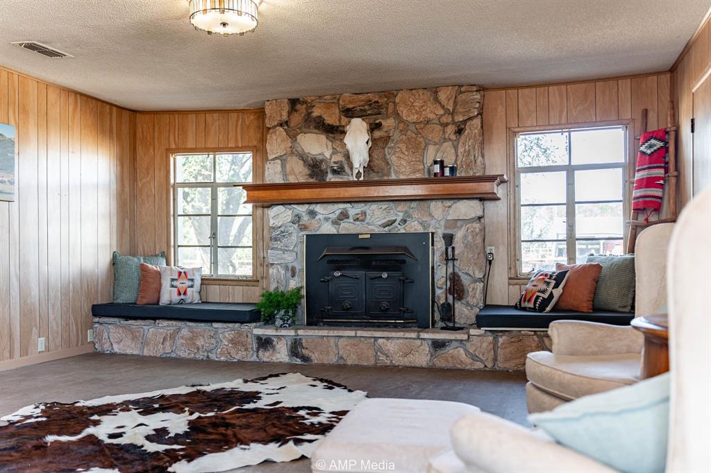 4538 County Road 463 Property Photo 6