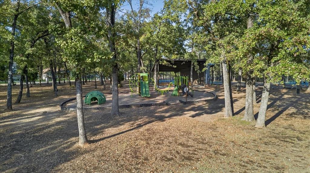 101 Blue Heron Way Property Photo 16