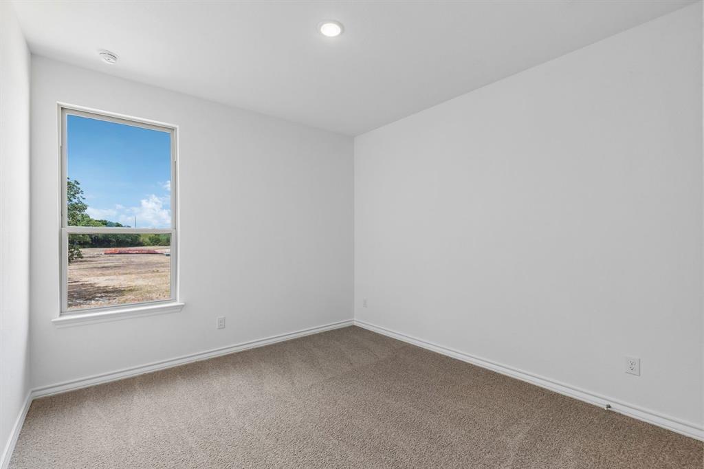 3204-3206 Long Rope Lane Property Photo 27