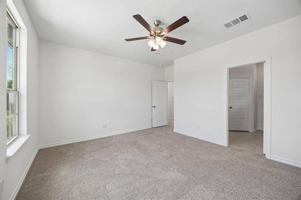504-506 Trailhead Lane Property Photo 17