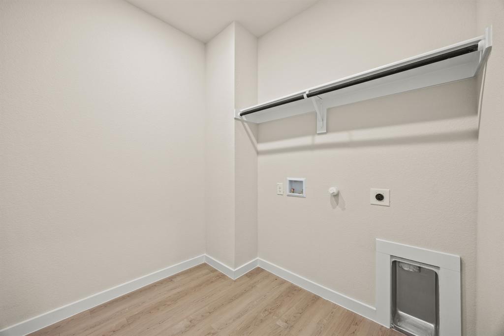 1048 Miraverde Trail Property Photo 13