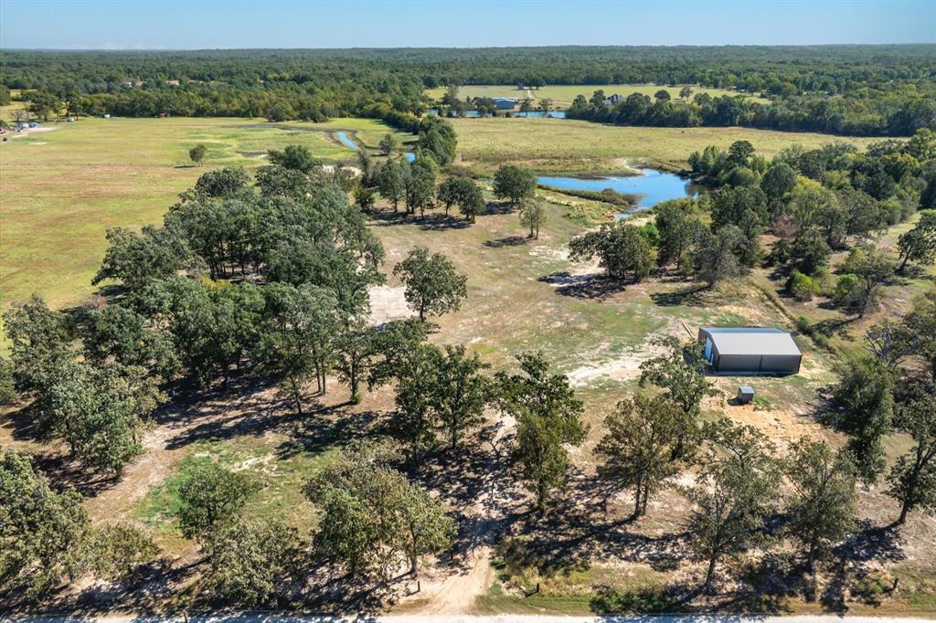 806 County Road 2918 Property Photo 15