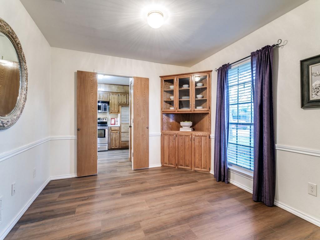 905 Summer Trail Property Photo 14