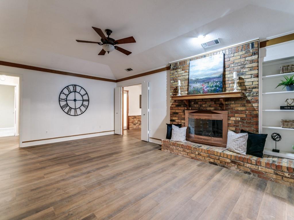 905 Summer Trail Property Photo 16