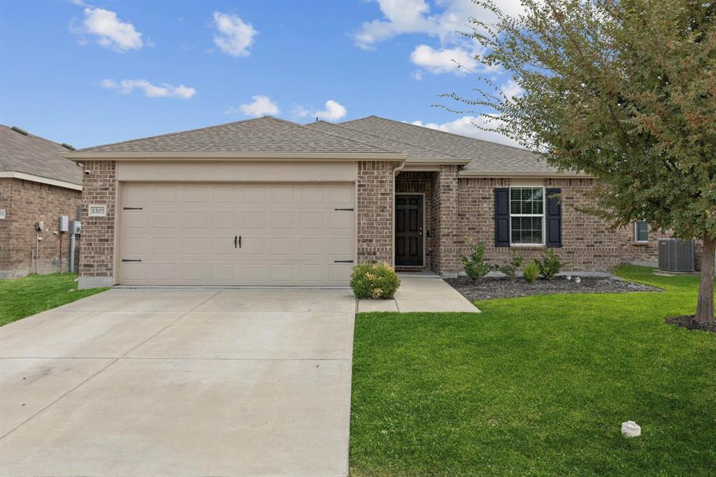 1207 Perrin Drive Property Photo 1