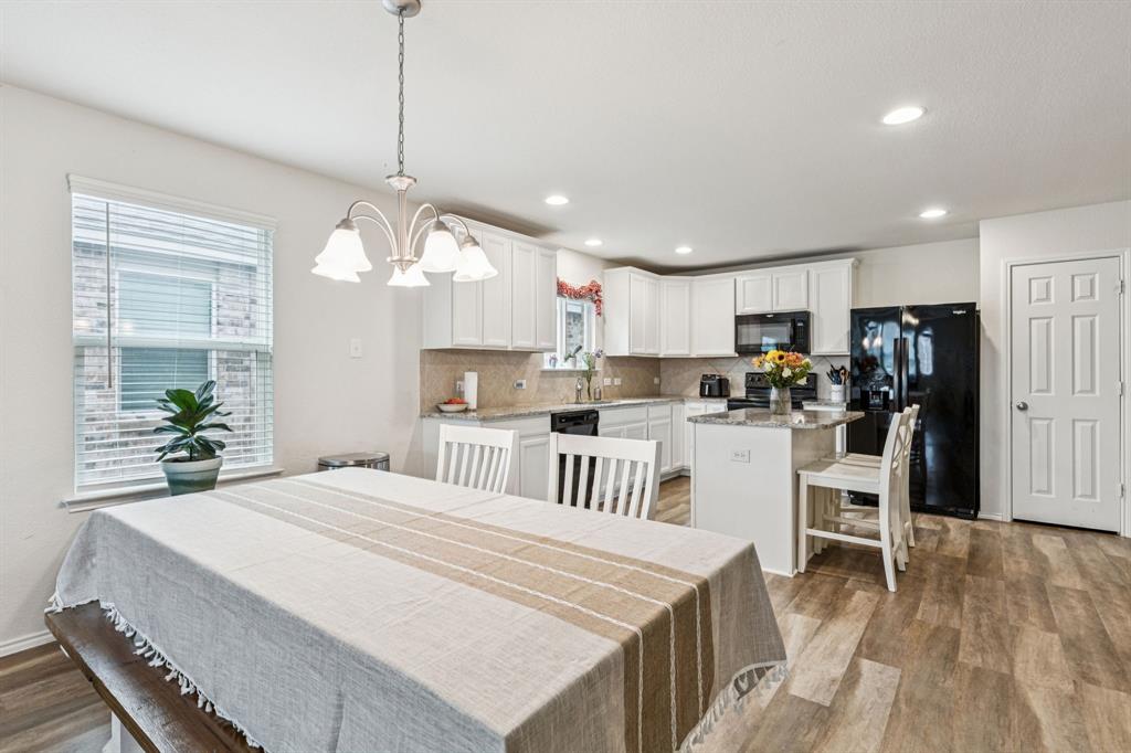 1207 Perrin Drive Property Photo 4