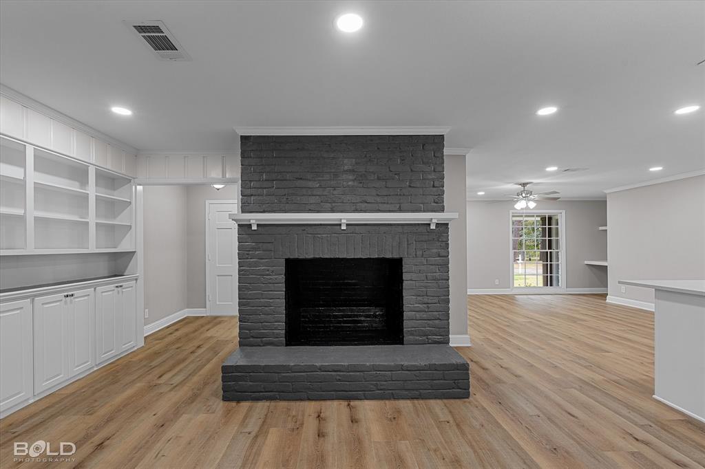 517 Pierremont Circle Property Photo 4